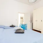 Nicola House アパート チェルヴィア
