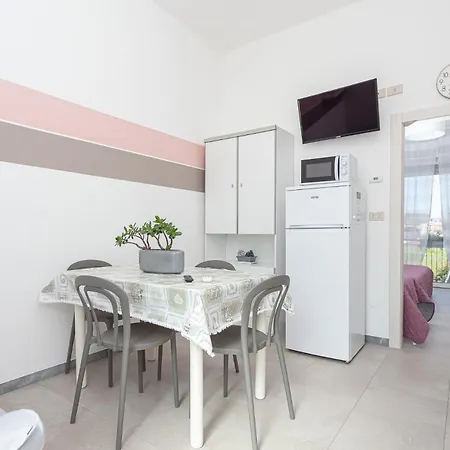 Apartamento Nicola House *