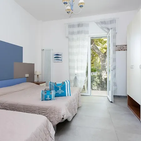 Apartamento Nicola House *