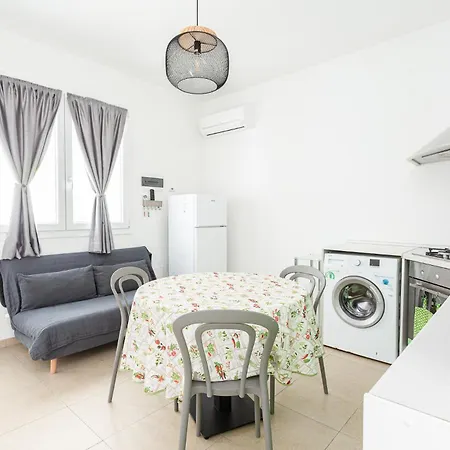 Apartment Nicola House Cervia