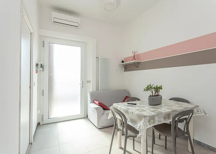 Nicola House Apartment *