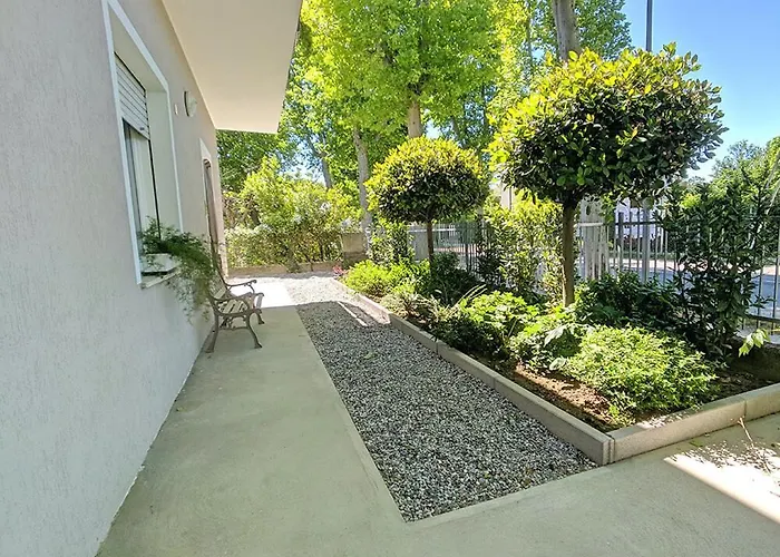 Nicola House * Cervia