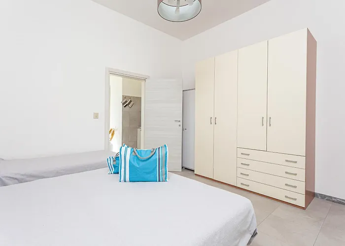 Nicola House 아파트 *