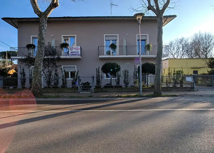 Nicola House Apartment *