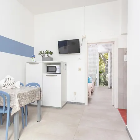 Nicola House *
