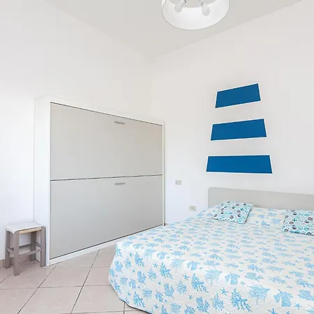 Nicola House *