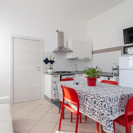 Nicola House Apartamento Cervia