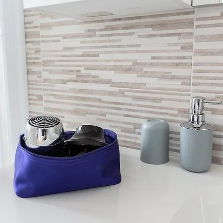 Nicola House * Cervia