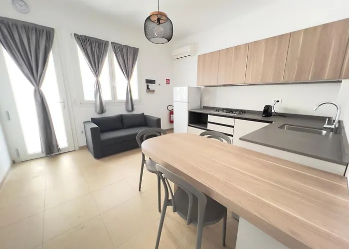 Nicola House Appartamento *